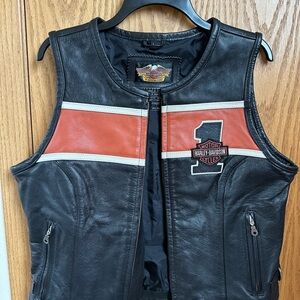 Harley-Davidson Black Leather vest with authentic/traditional Logo